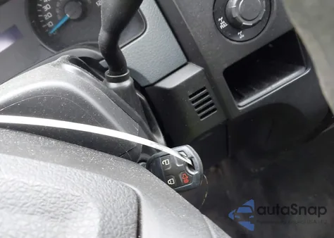 2014 Ford F-150 Stx из США, поврежденный, VIN 1FTFX1EF2EFC58212